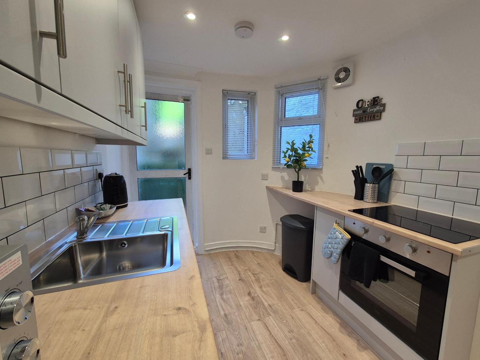 #26A Newly Refurbished Portsmouth Garden Apartment Екстериор снимка